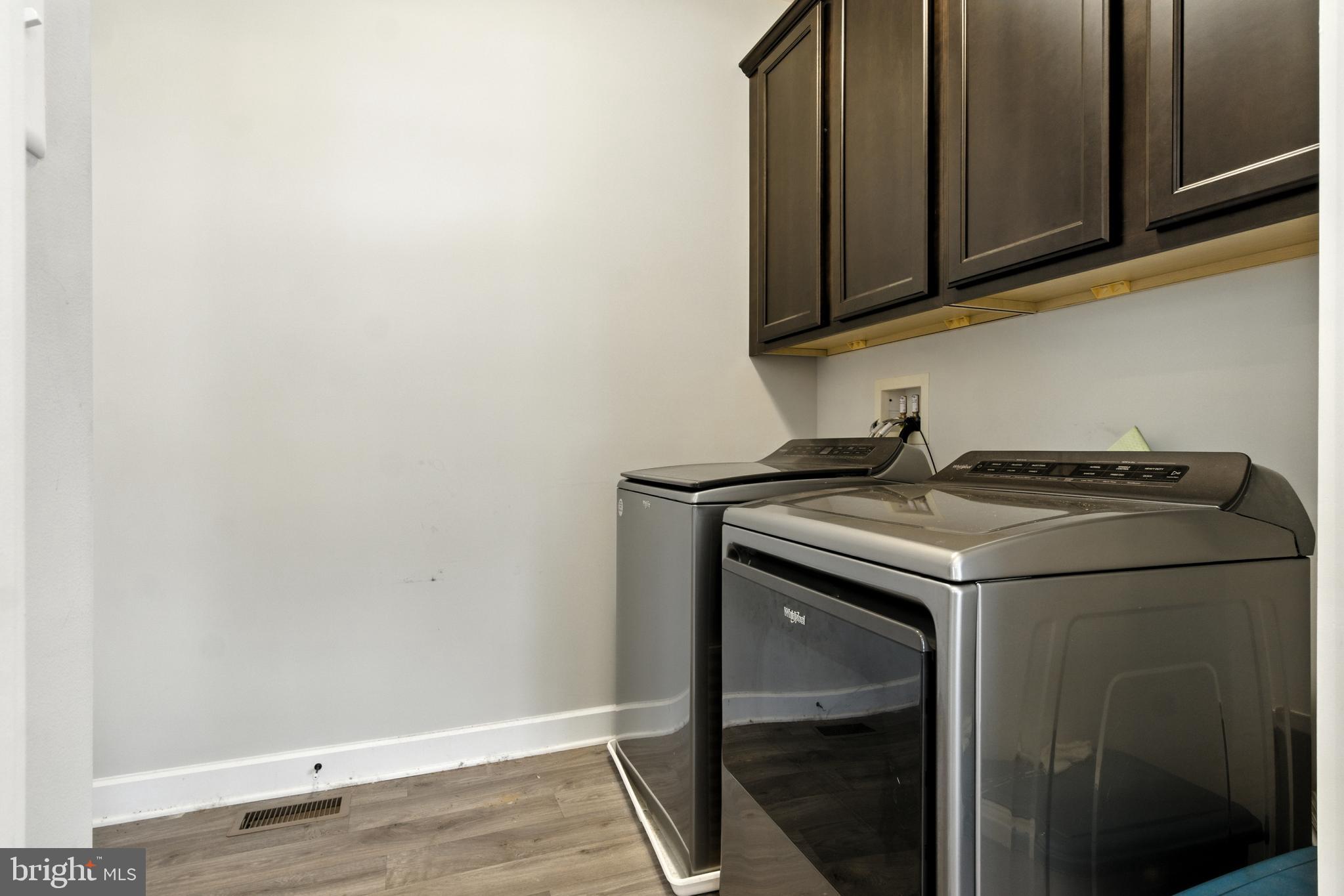 SALEM OVERLOOK - Residential