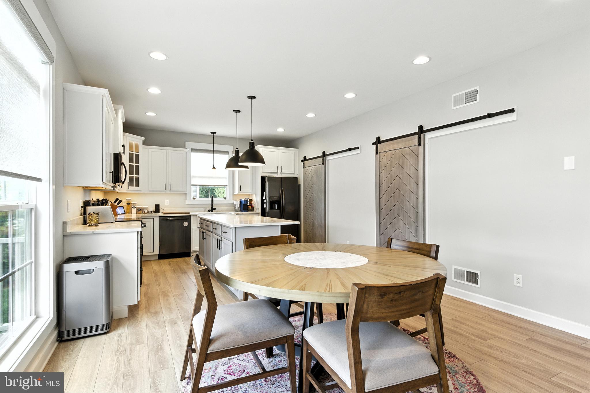 SALEM OVERLOOK - Residential