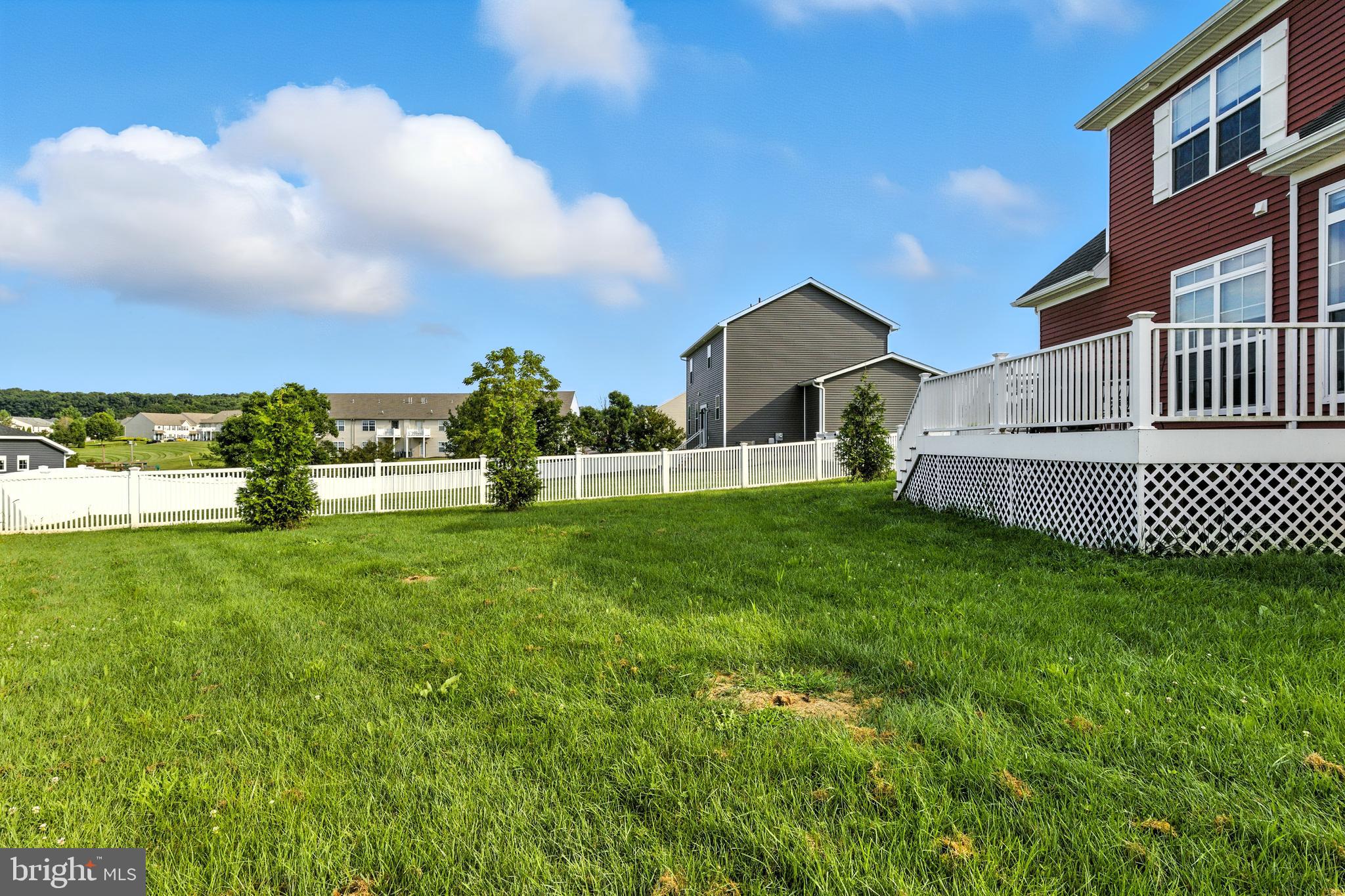 SALEM OVERLOOK - Residential