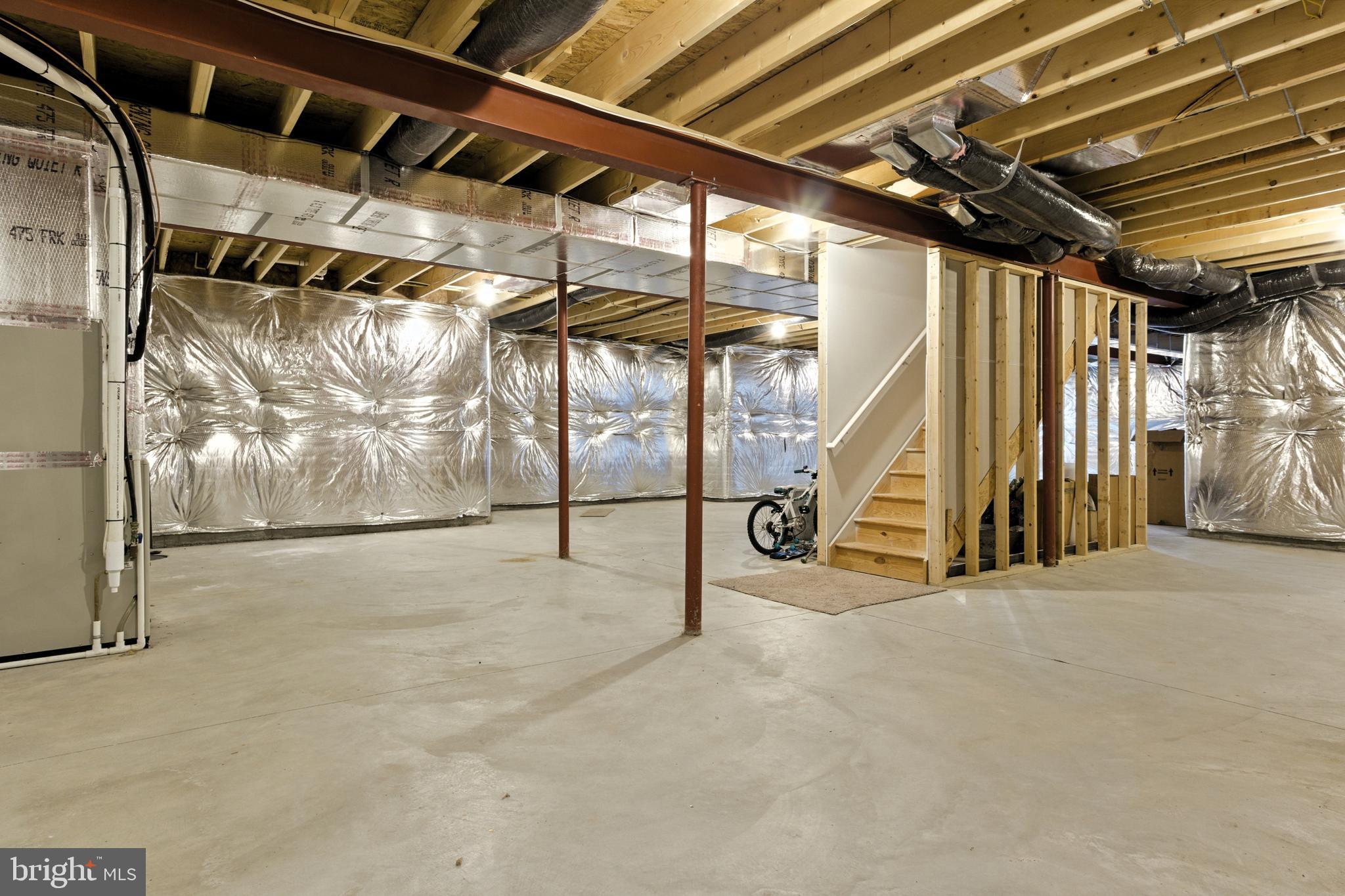 SALEM OVERLOOK - Residential