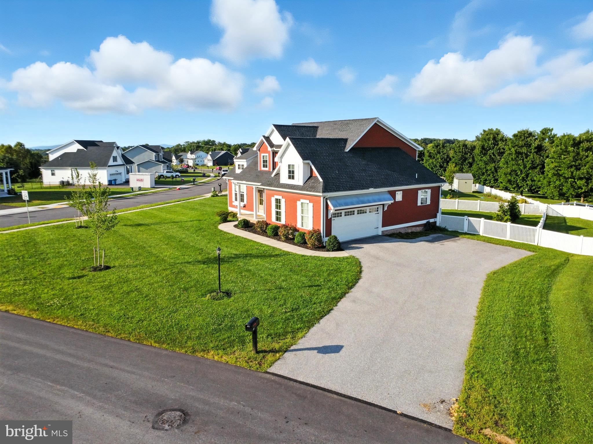 SALEM OVERLOOK - Residential