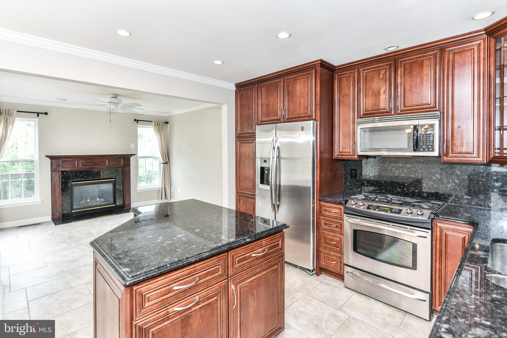 RIVERSIDE VILLAGES - Residential Lease