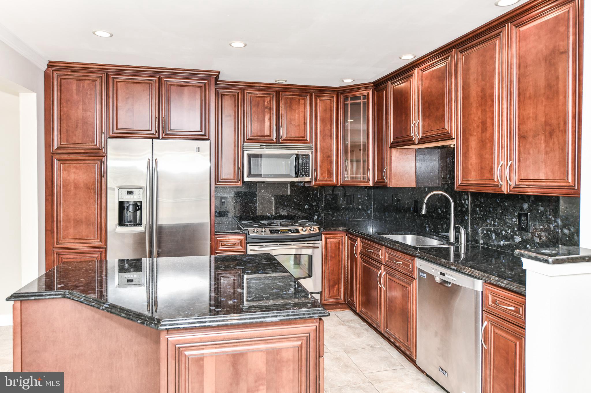 RIVERSIDE VILLAGES - Residential Lease