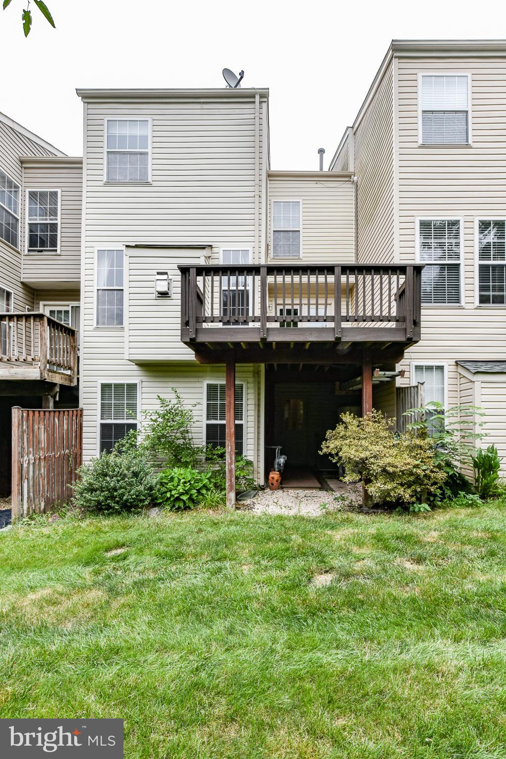 RIVERSIDE VILLAGES - Residential Lease