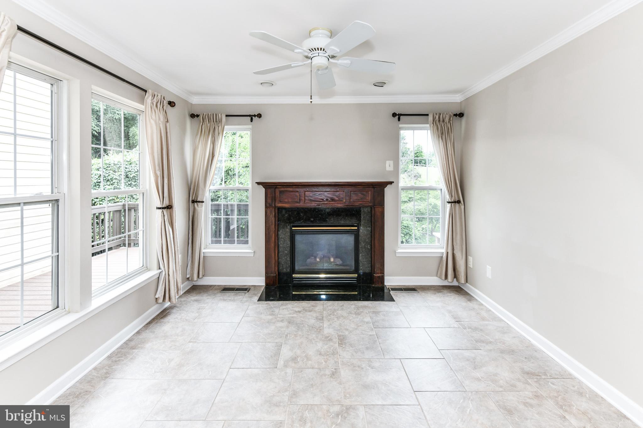 RIVERSIDE VILLAGES - Residential Lease