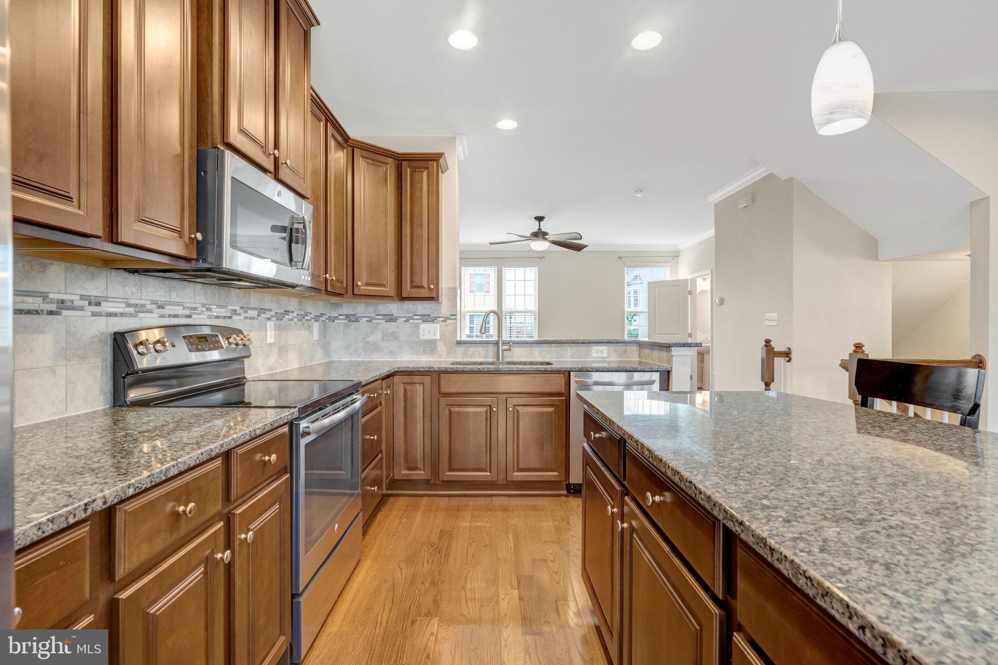 HEATHCOTE COMMONS CONDOMINIUMS - Residential