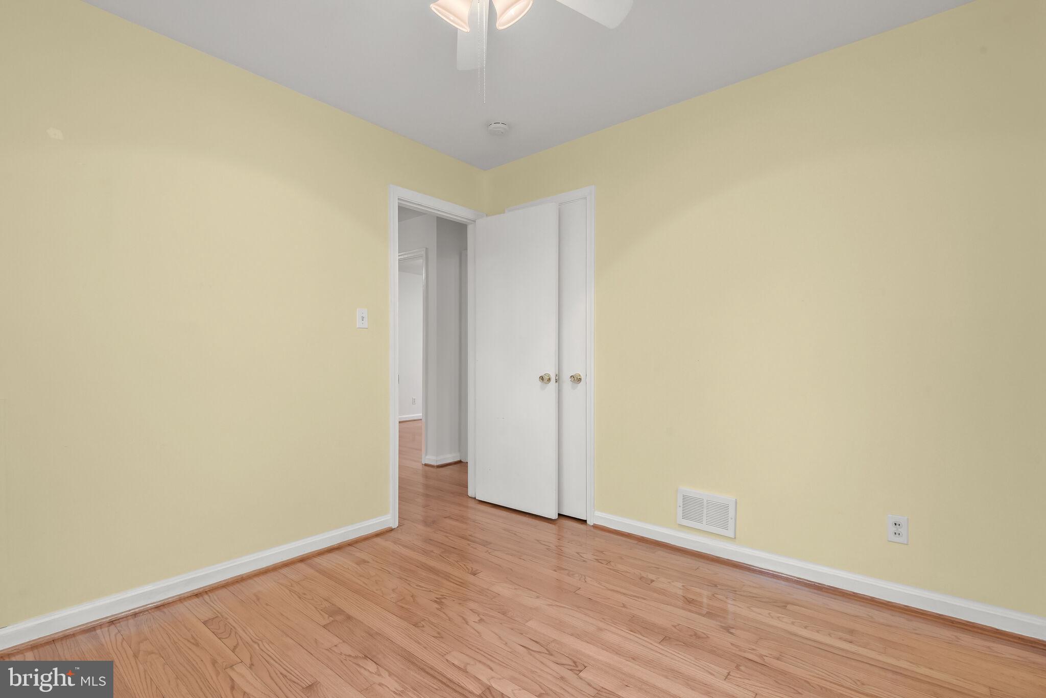 CHARLTON HEIGHTS - Residential