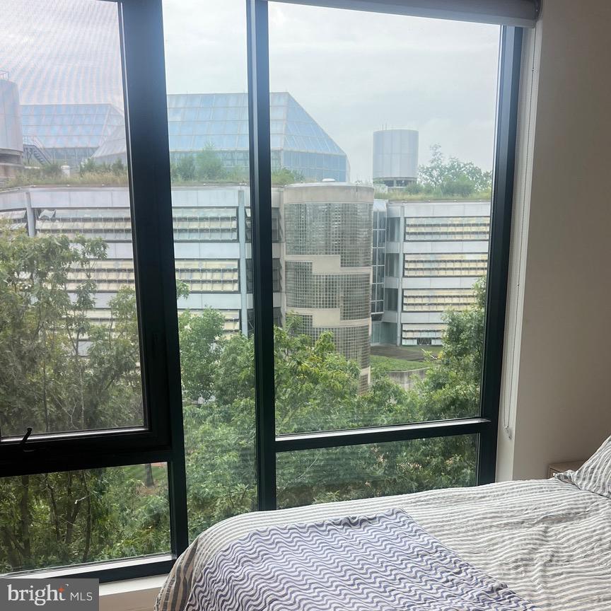 4111 CONNECTICUT NW 502