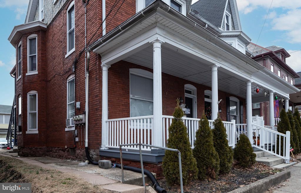 Photo of 21 N Pine Street #APT B, MIDDLETOWN, PA 17057 (MLS # PADA2052806)