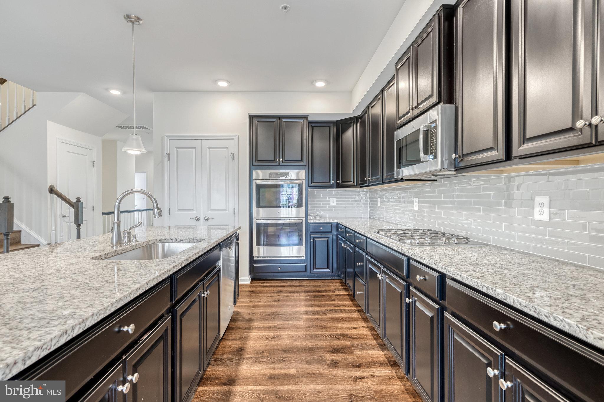 VIRGINIA MANOR CONDOMINIUM - Residential