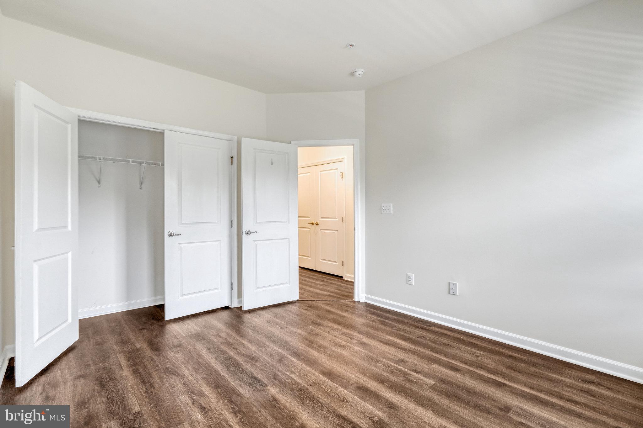 VIRGINIA MANOR CONDOMINIUM - Residential