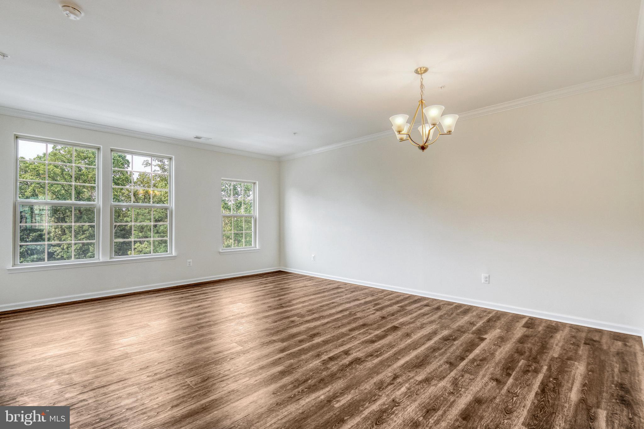 VIRGINIA MANOR CONDOMINIUM - Residential