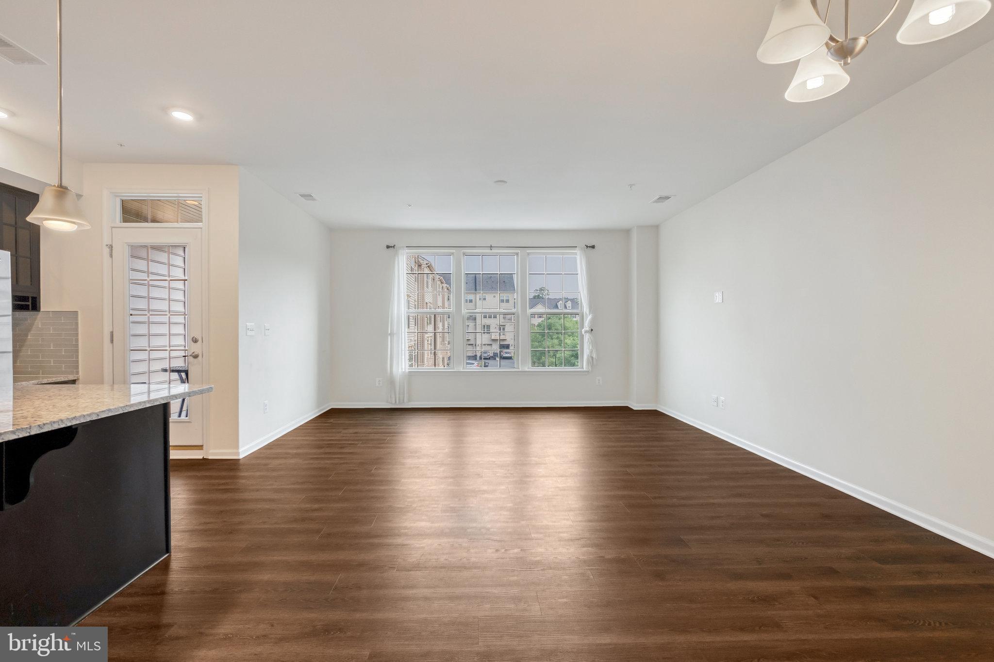 VIRGINIA MANOR CONDOMINIUM - Residential