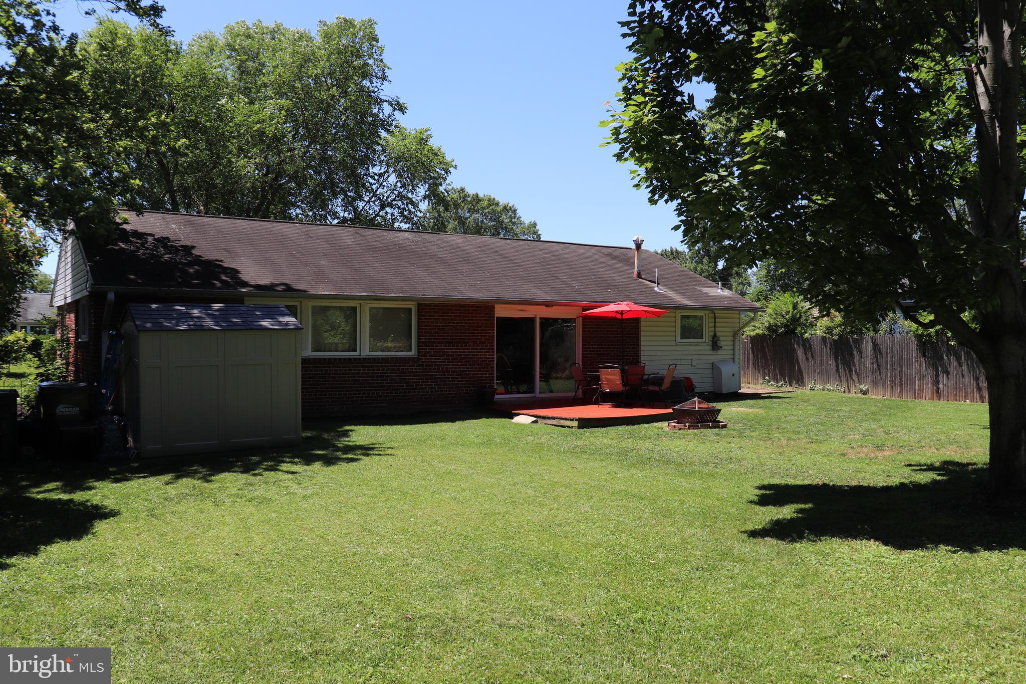 EDSALL PARK - Residential