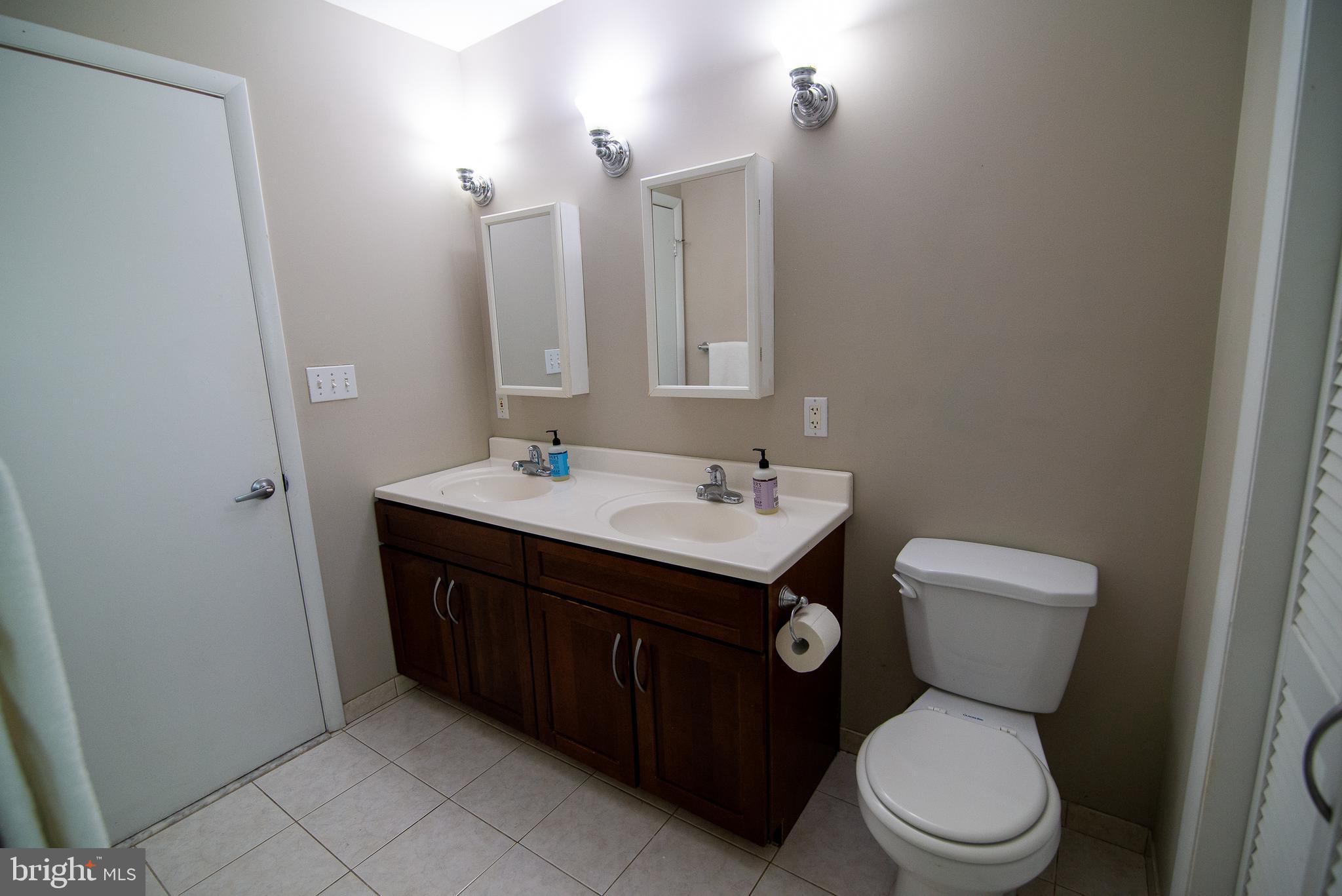 EDSALL PARK - Residential