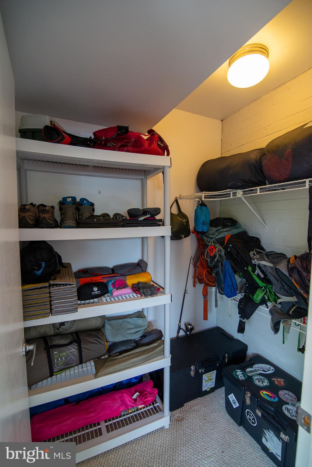 EDSALL PARK - Residential