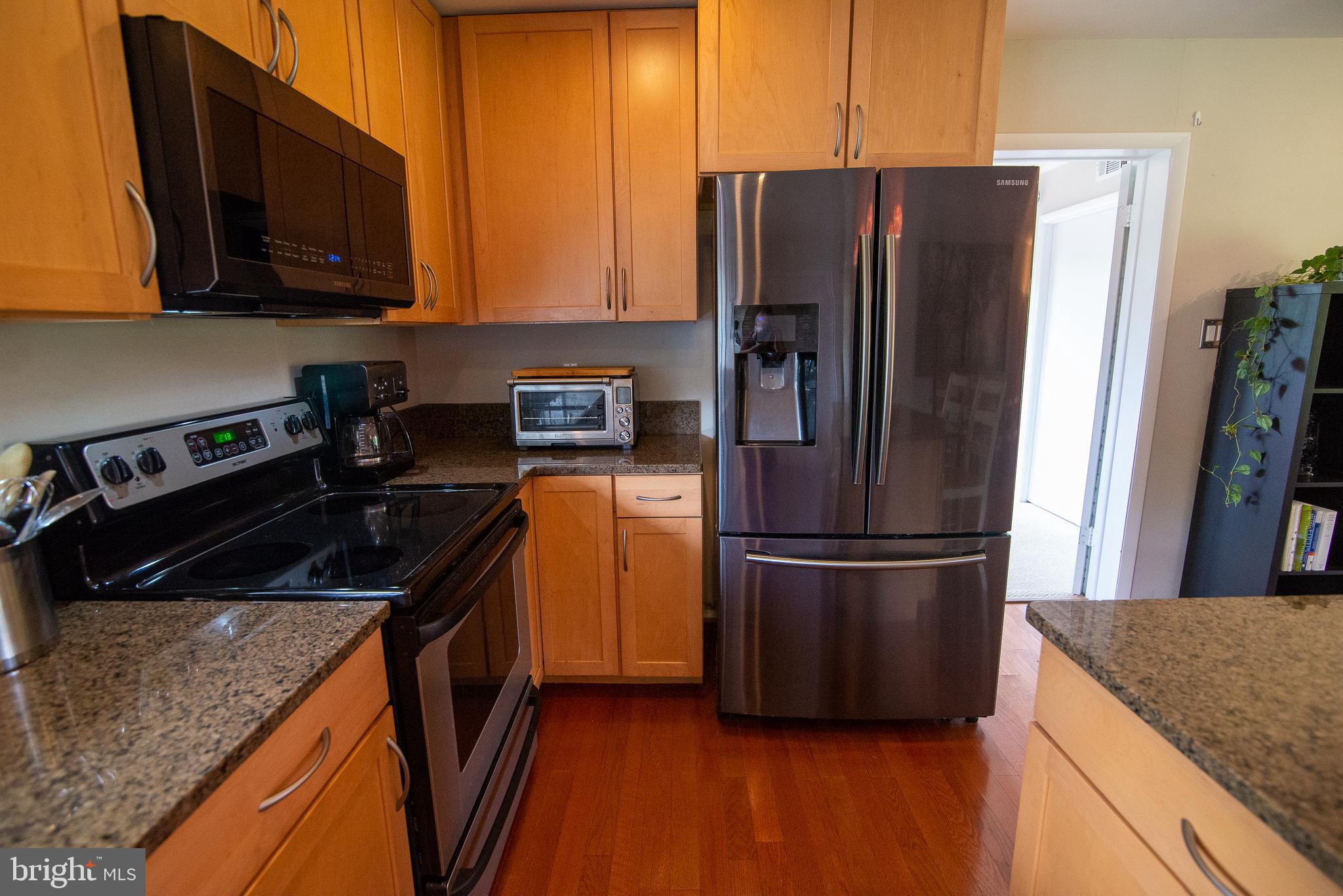 EDSALL PARK - Residential