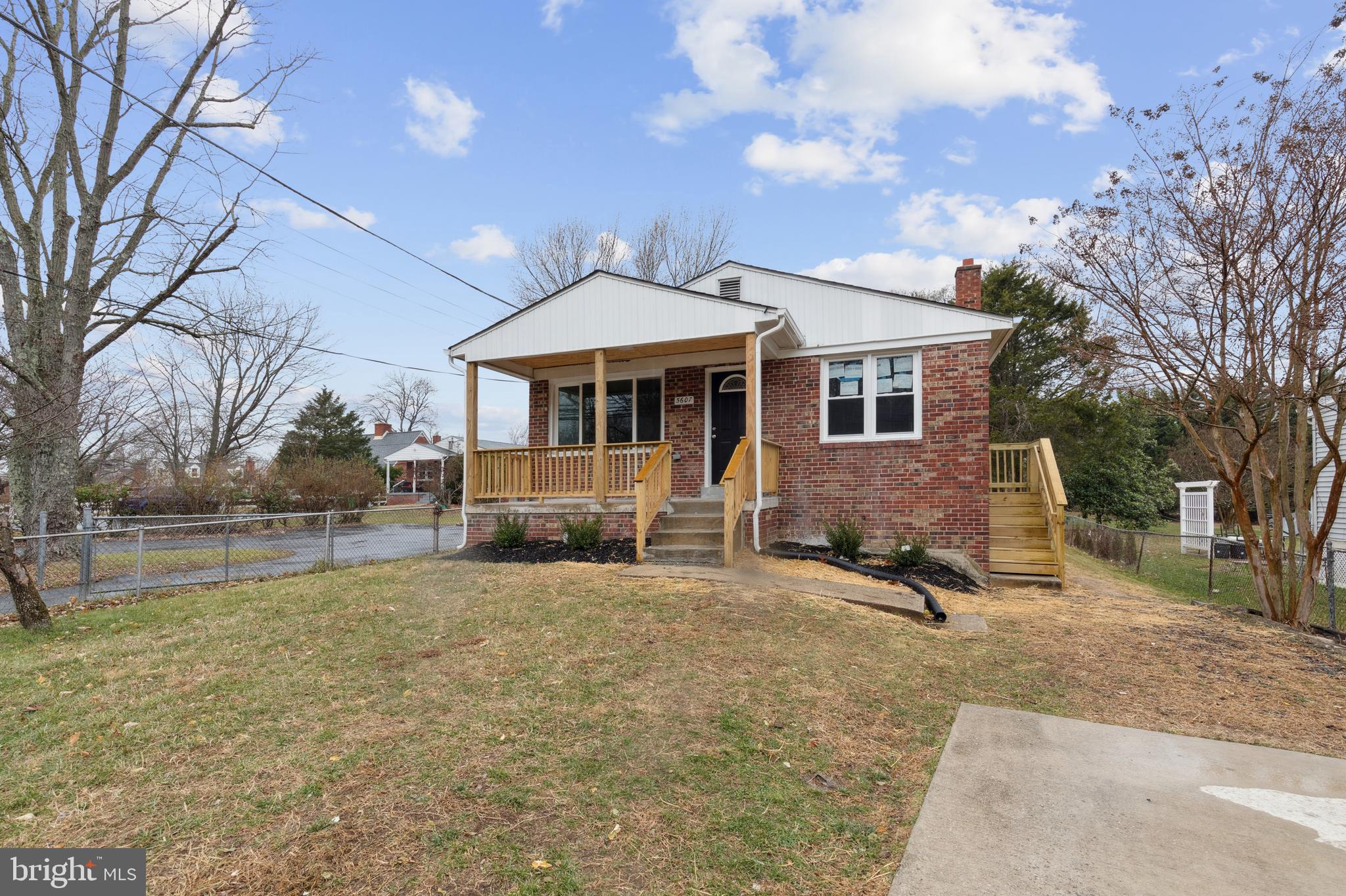 TEMPLE HEIGHTS - Residential