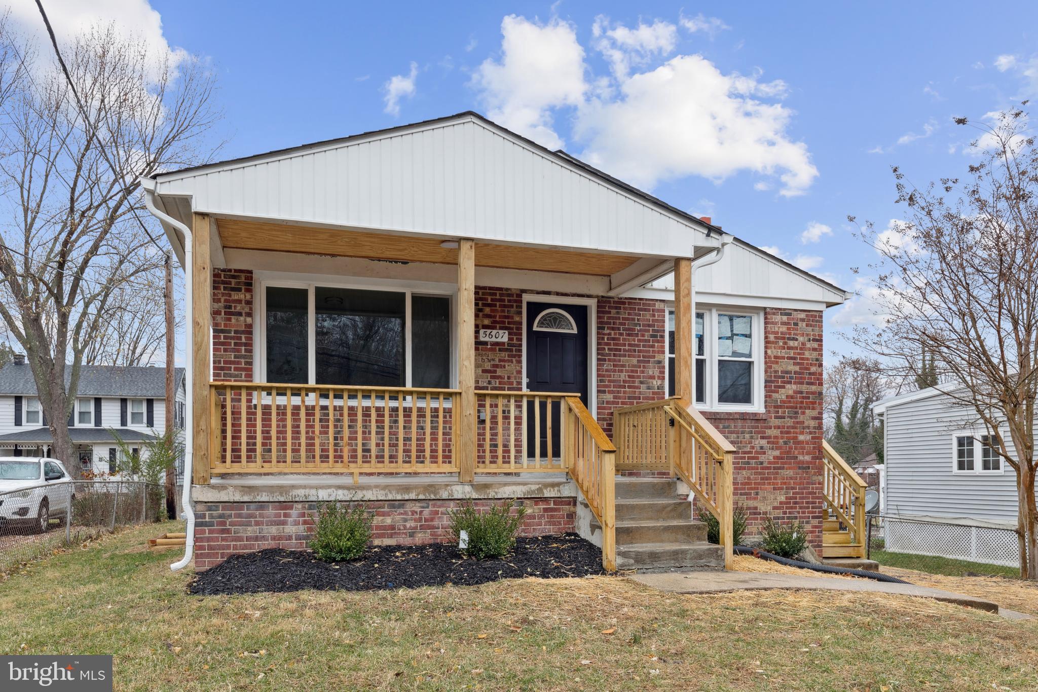 TEMPLE HEIGHTS - Residential