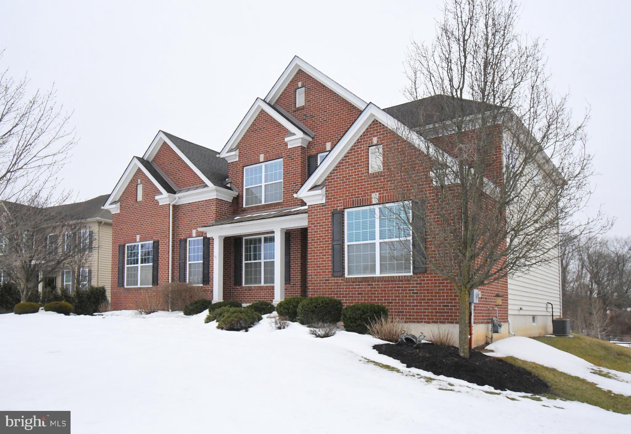 WARRINGTON GLEN - Residential