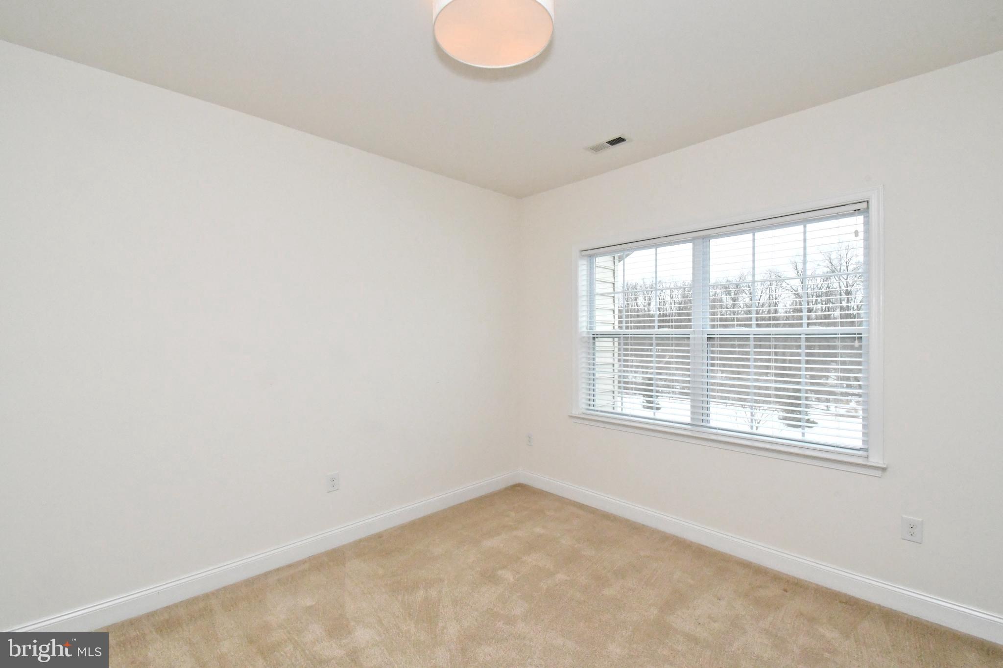 WARRINGTON GLEN - Residential