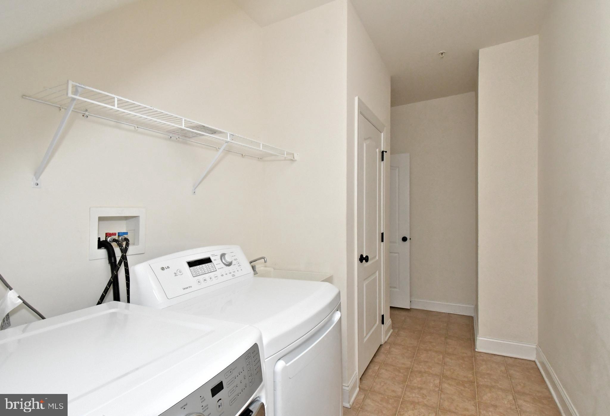 WARRINGTON GLEN - Residential