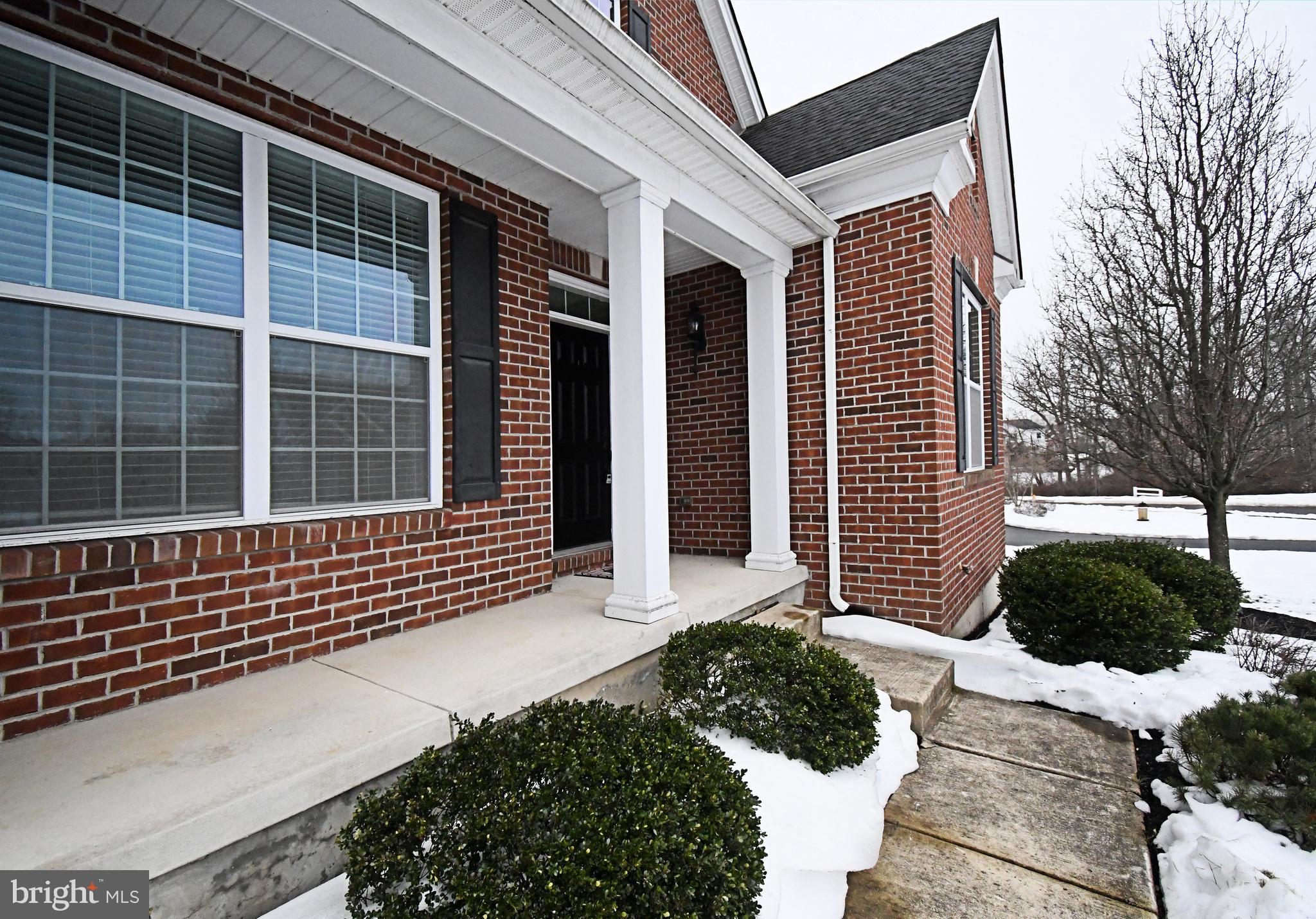 WARRINGTON GLEN - Residential