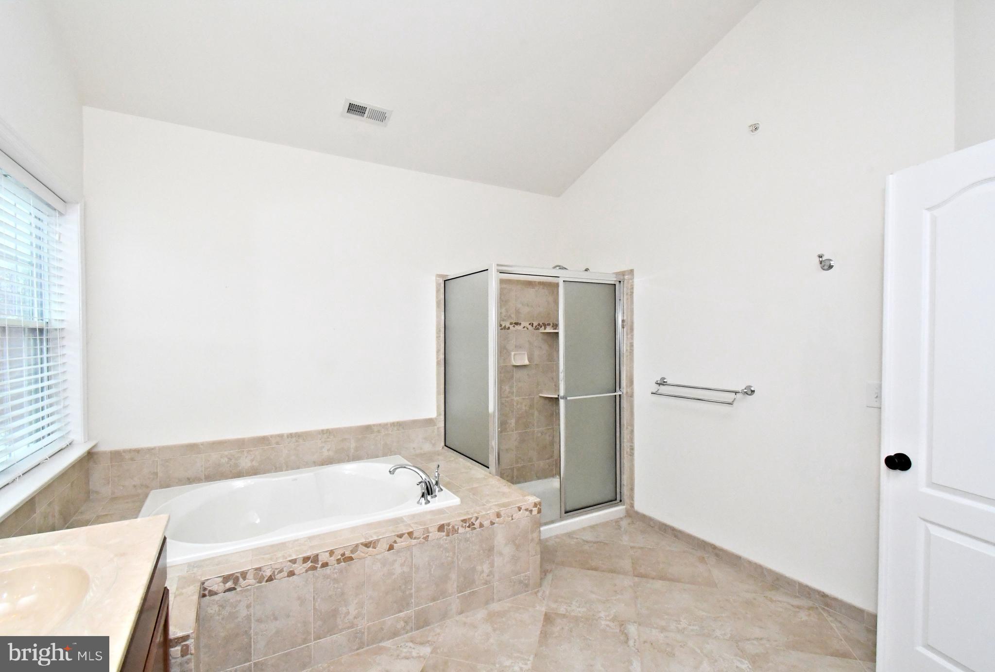 WARRINGTON GLEN - Residential