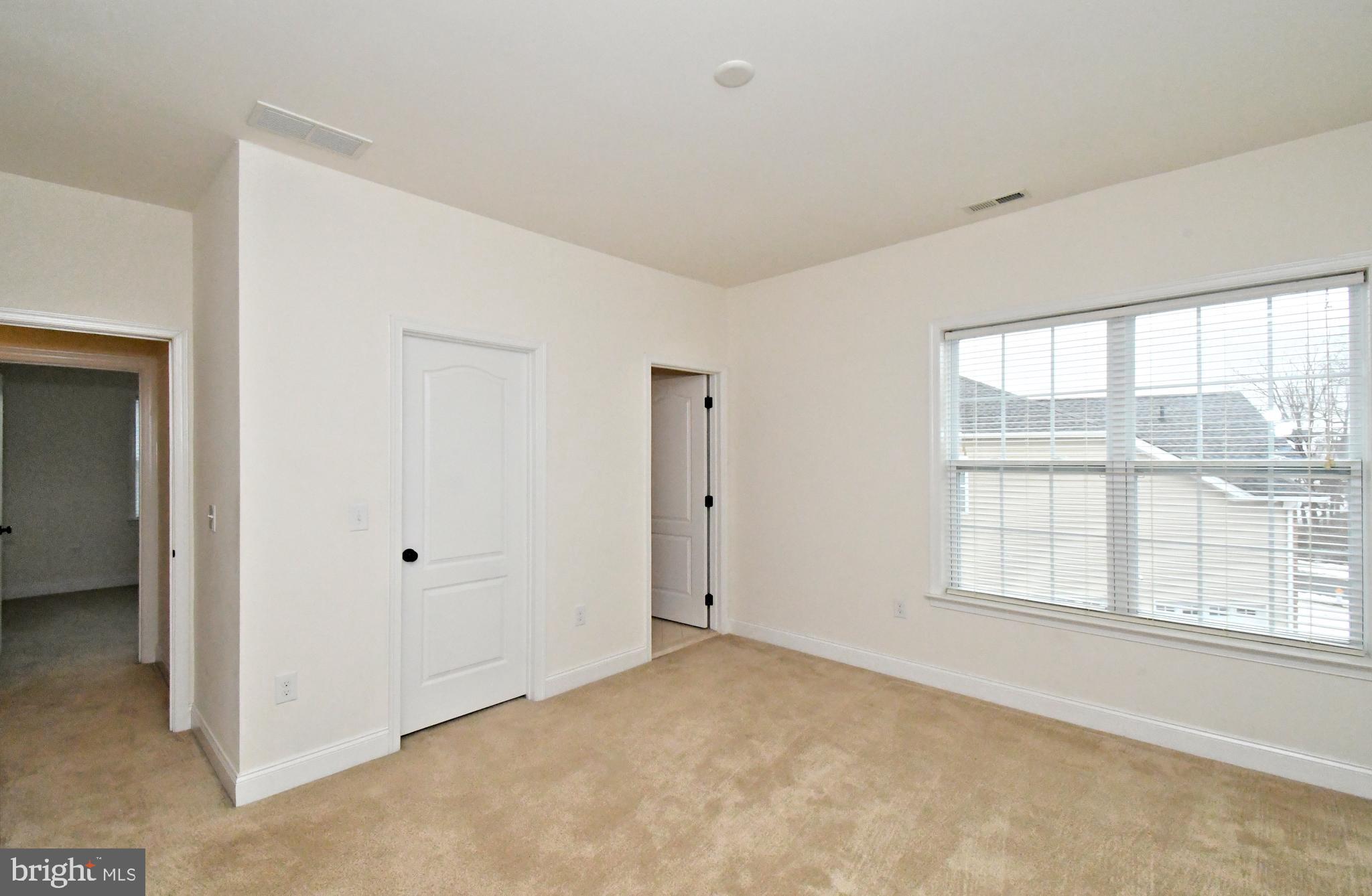 WARRINGTON GLEN - Residential