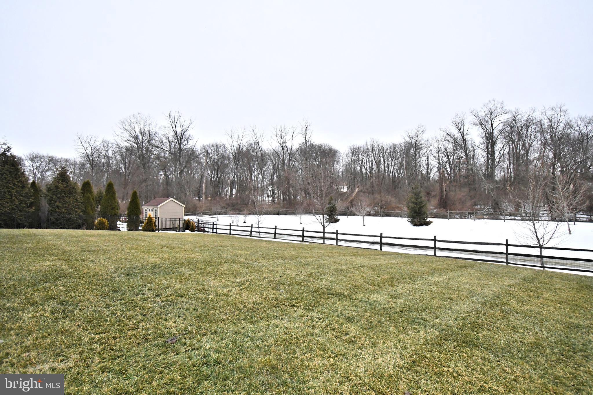 WARRINGTON GLEN - Residential