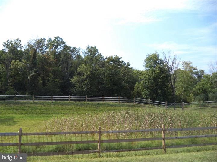 WARRINGTON GLEN - Residential