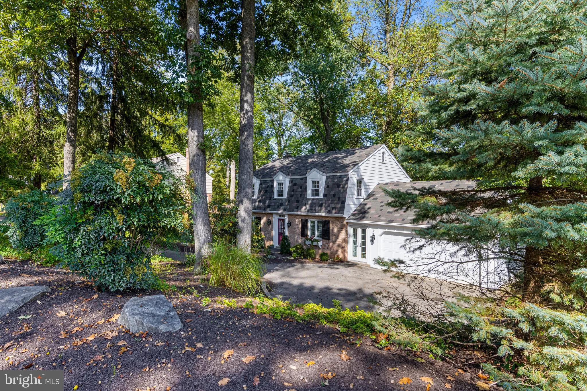 Paoli, Pennsylvania 19301, United States, 4 Bedrooms Bedrooms, ,3 BathroomsBathrooms,Residential,Pending,213955