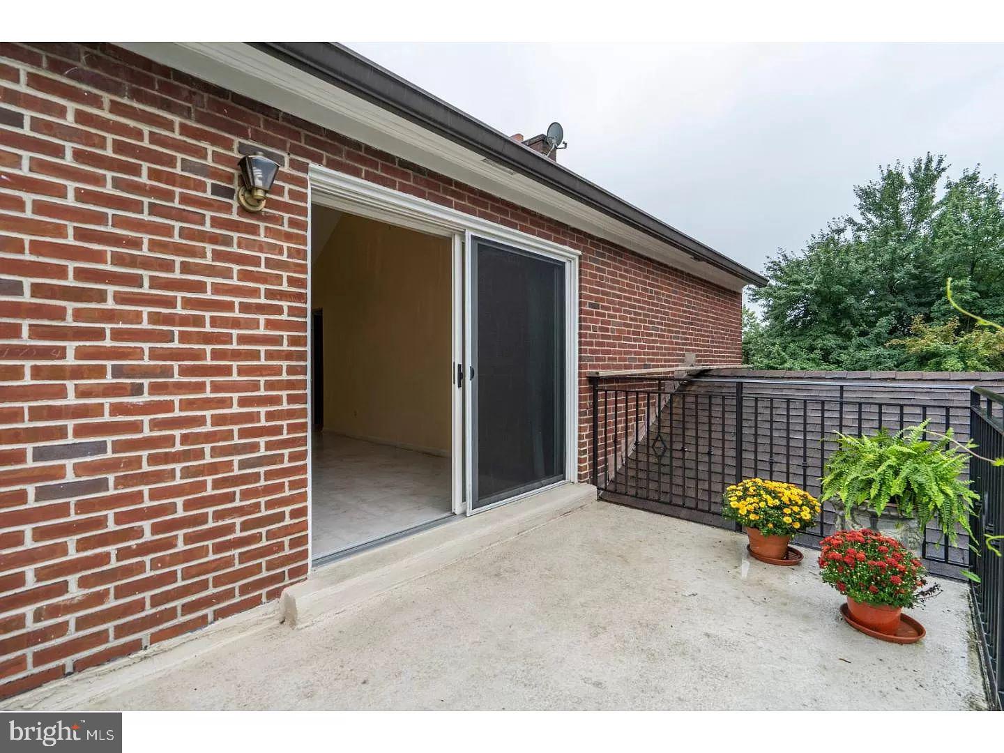 BRYN MAWR - Residential Lease