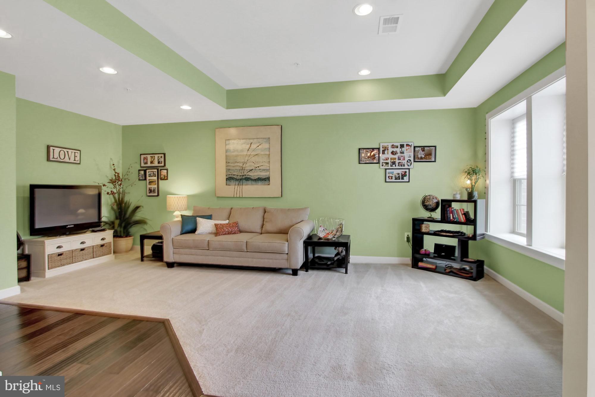 PARKSIDE - Residential Lease