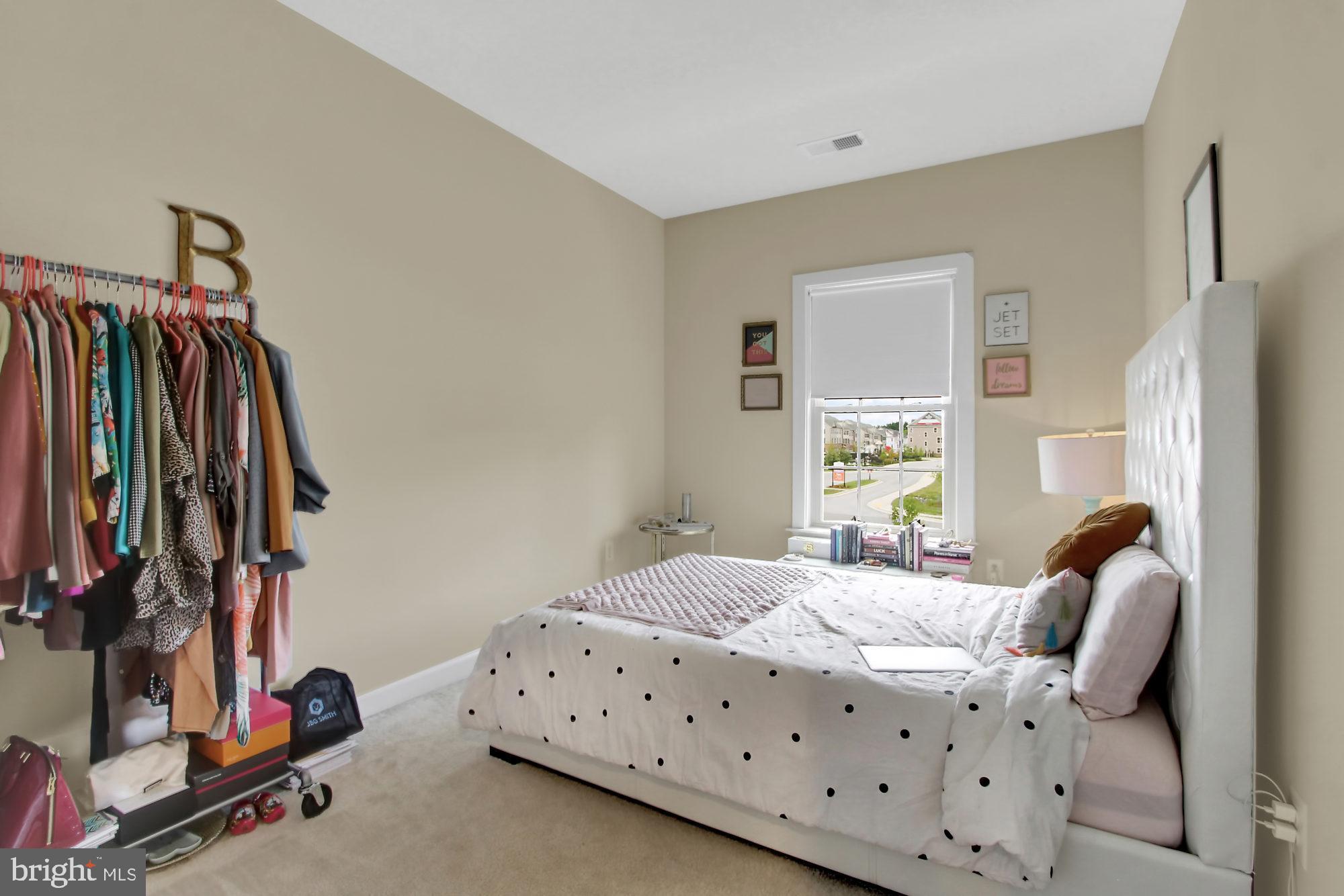 PARKSIDE - Residential Lease