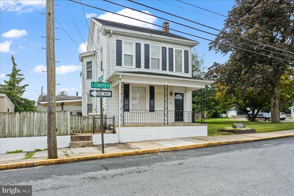 Photo of 205 S Cherry Street, MYERSTOWN, PA 17067 (MLS # PALN2022294)