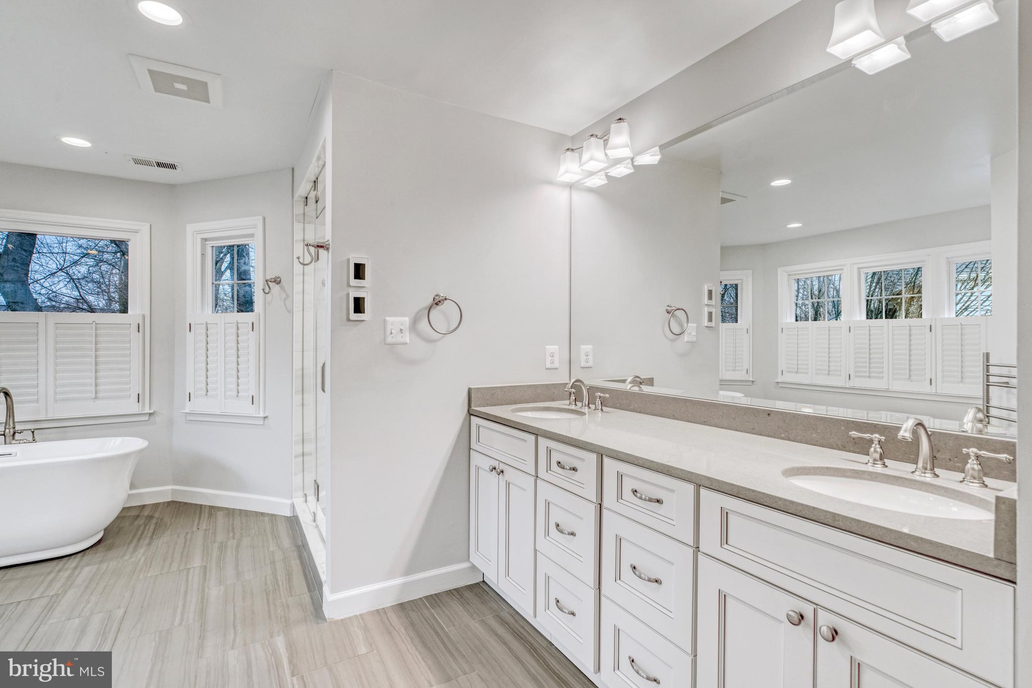 BARRINGTON - Residential