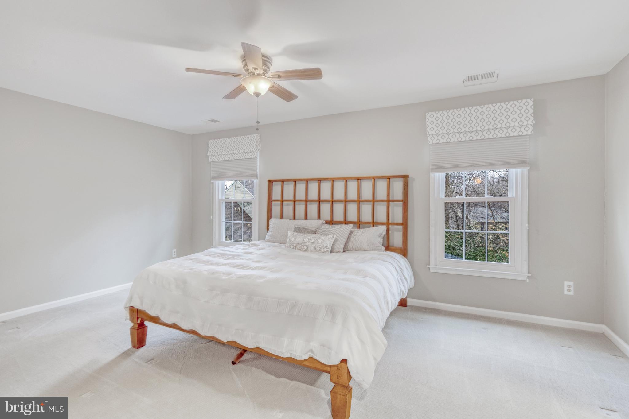 BARRINGTON - Residential