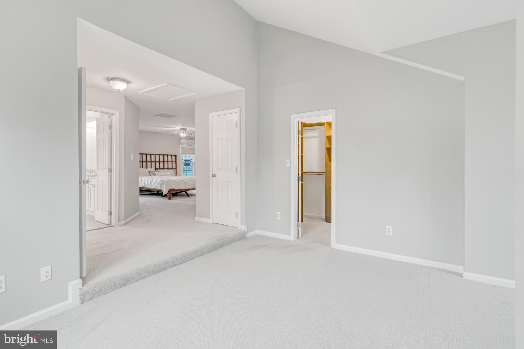 BARRINGTON - Residential