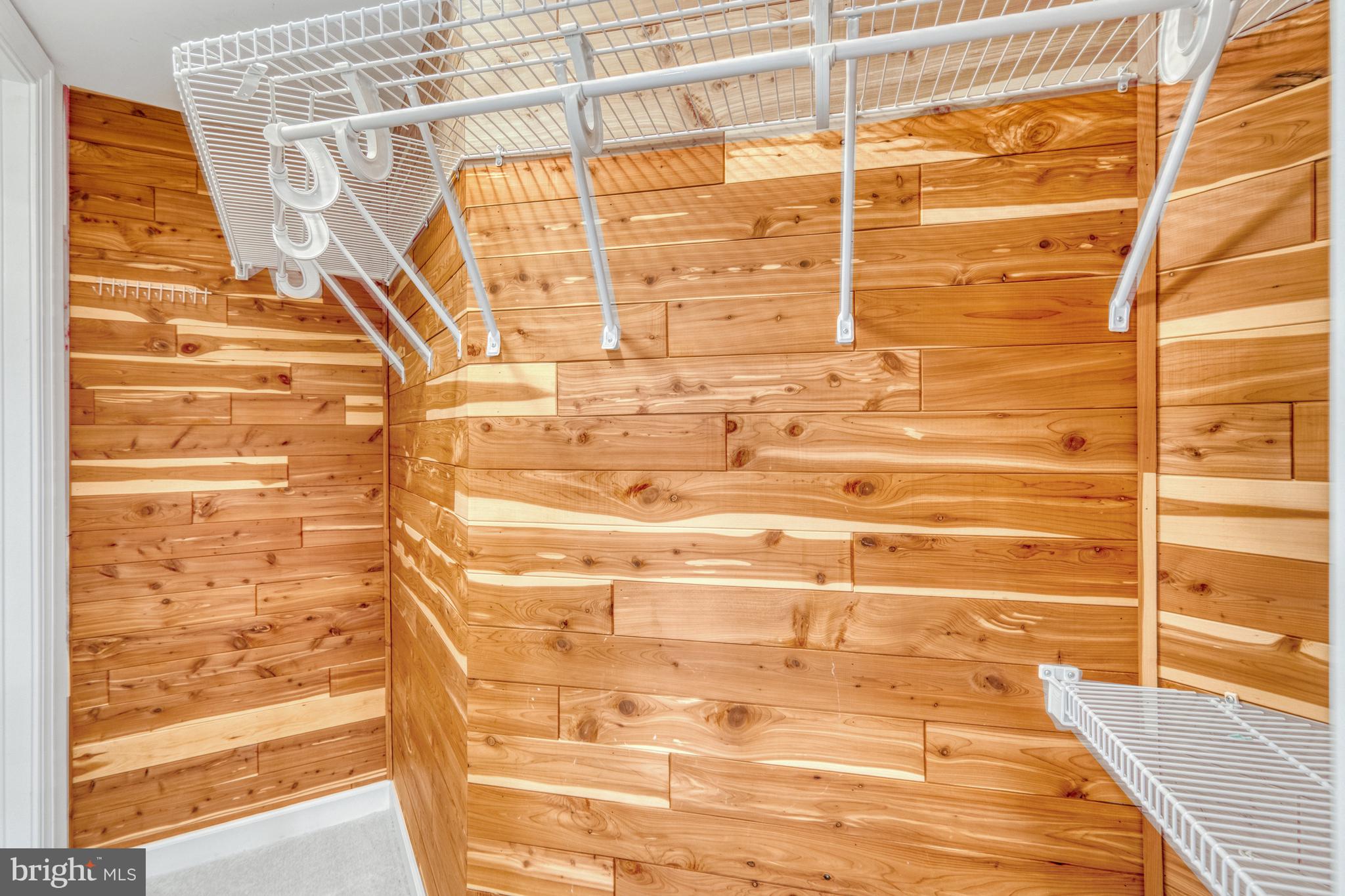 BARRINGTON - Residential