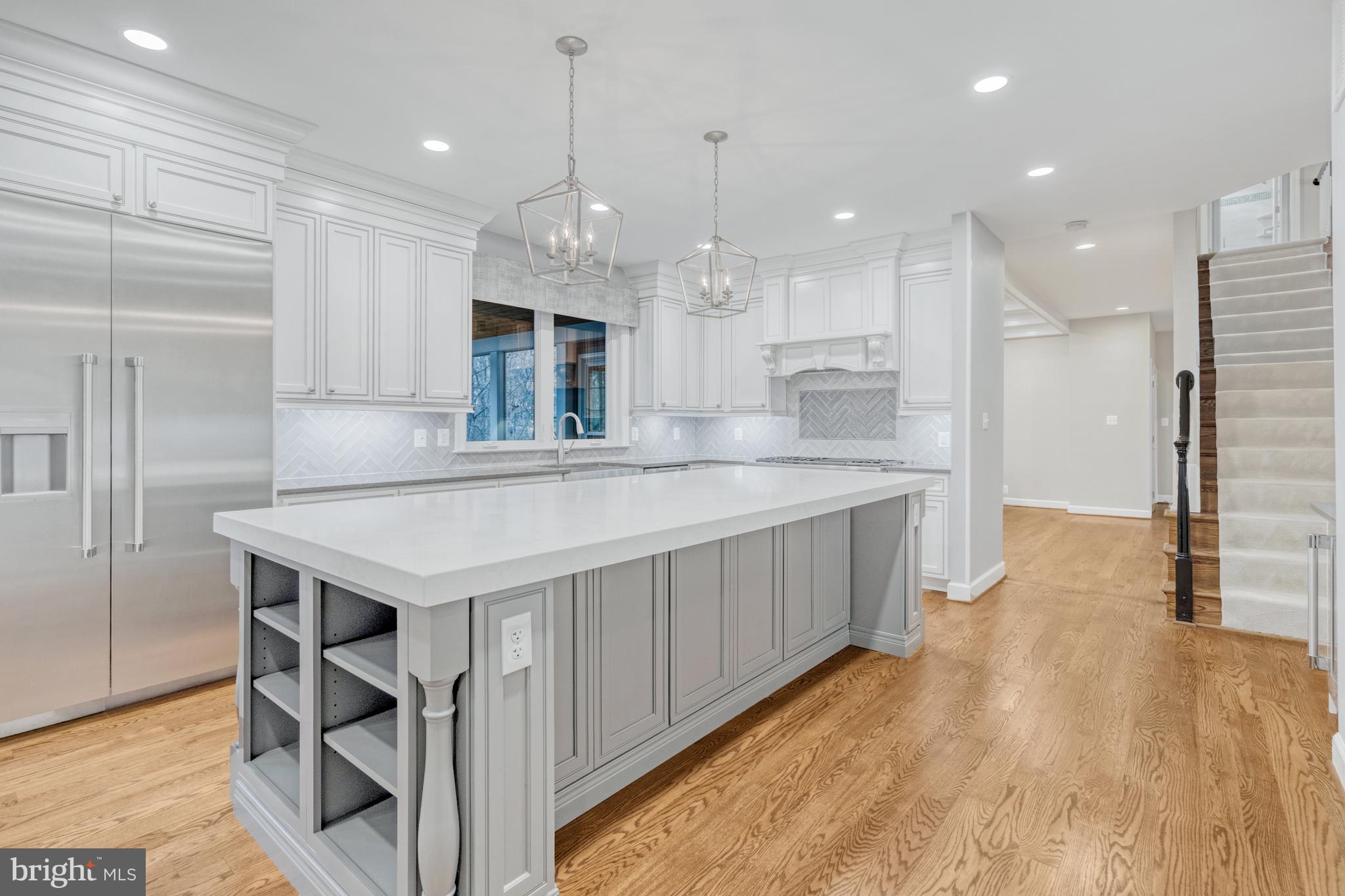 BARRINGTON - Residential