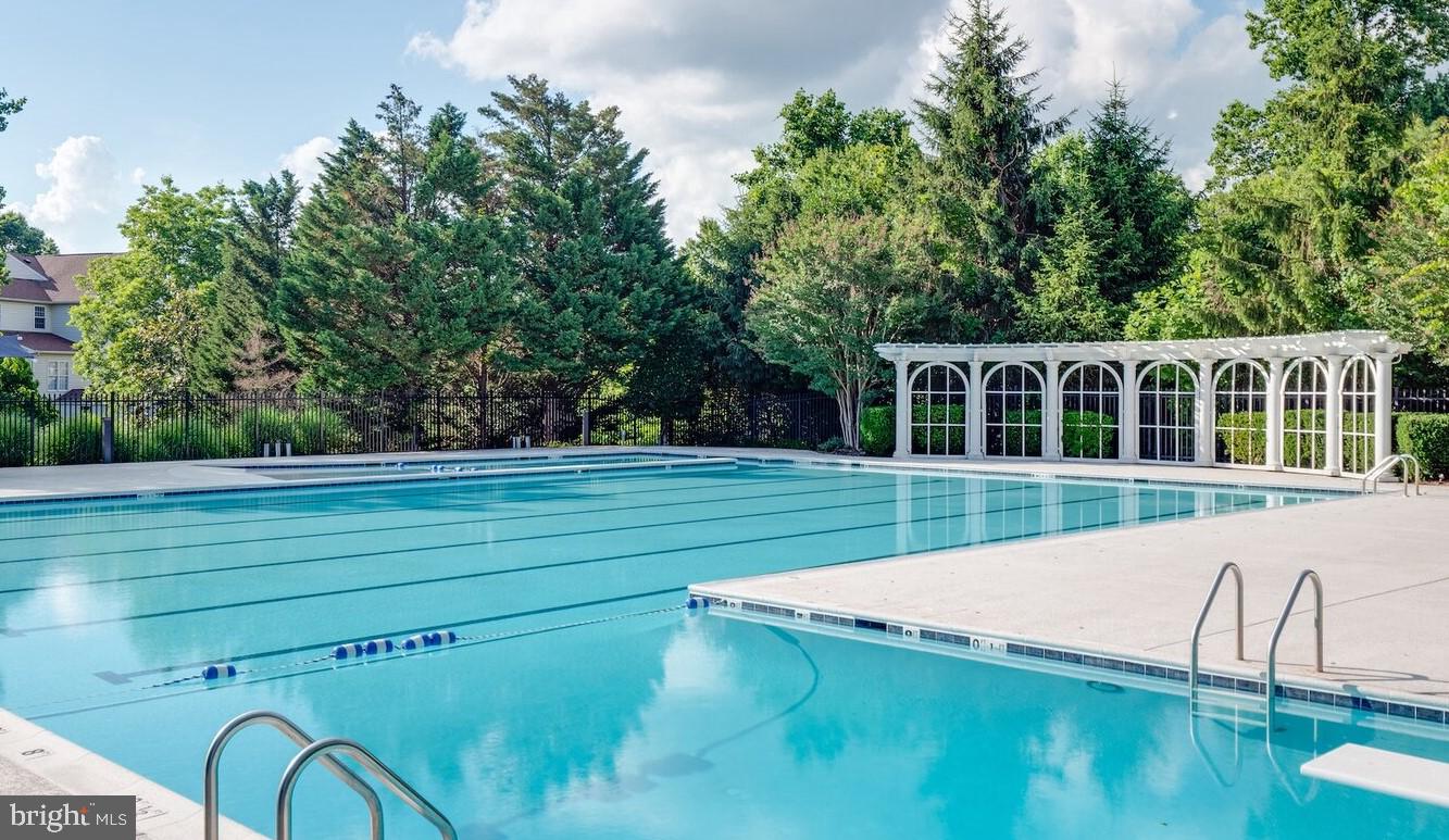 BARRINGTON - Residential