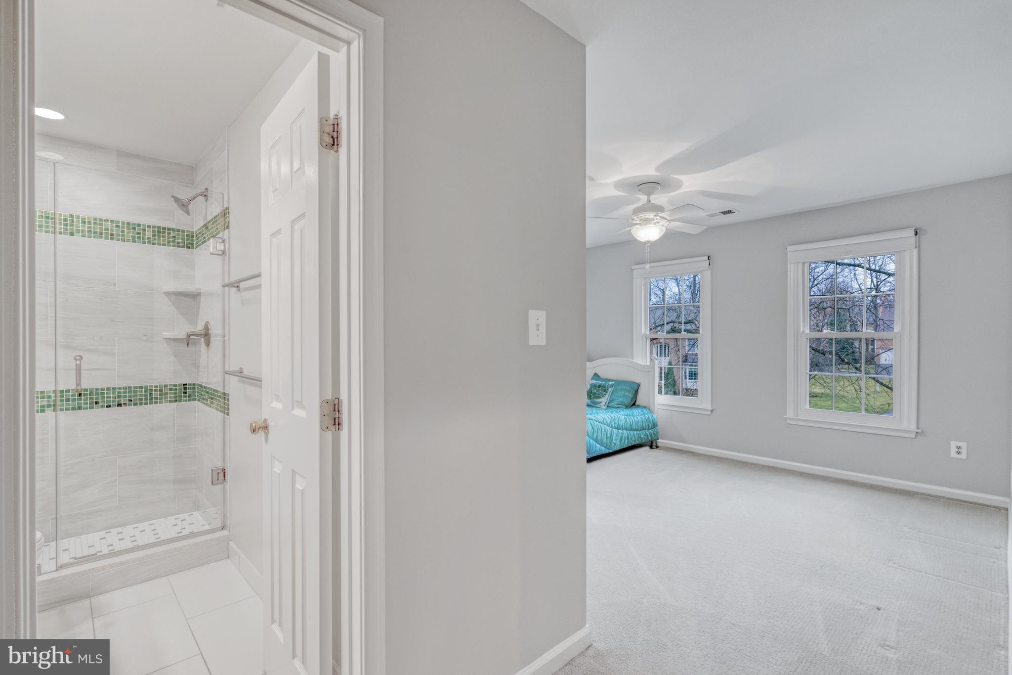 BARRINGTON - Residential