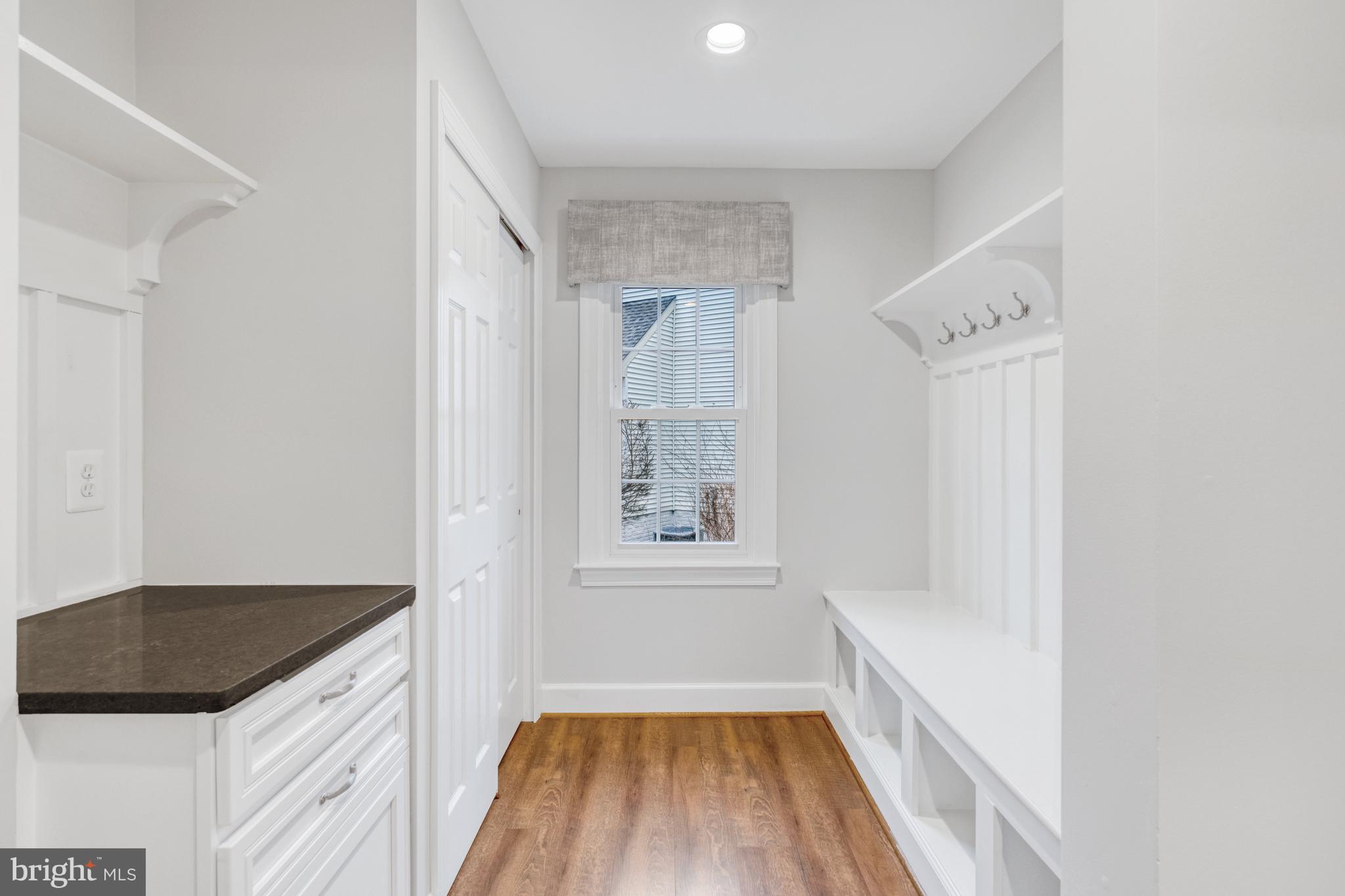 BARRINGTON - Residential