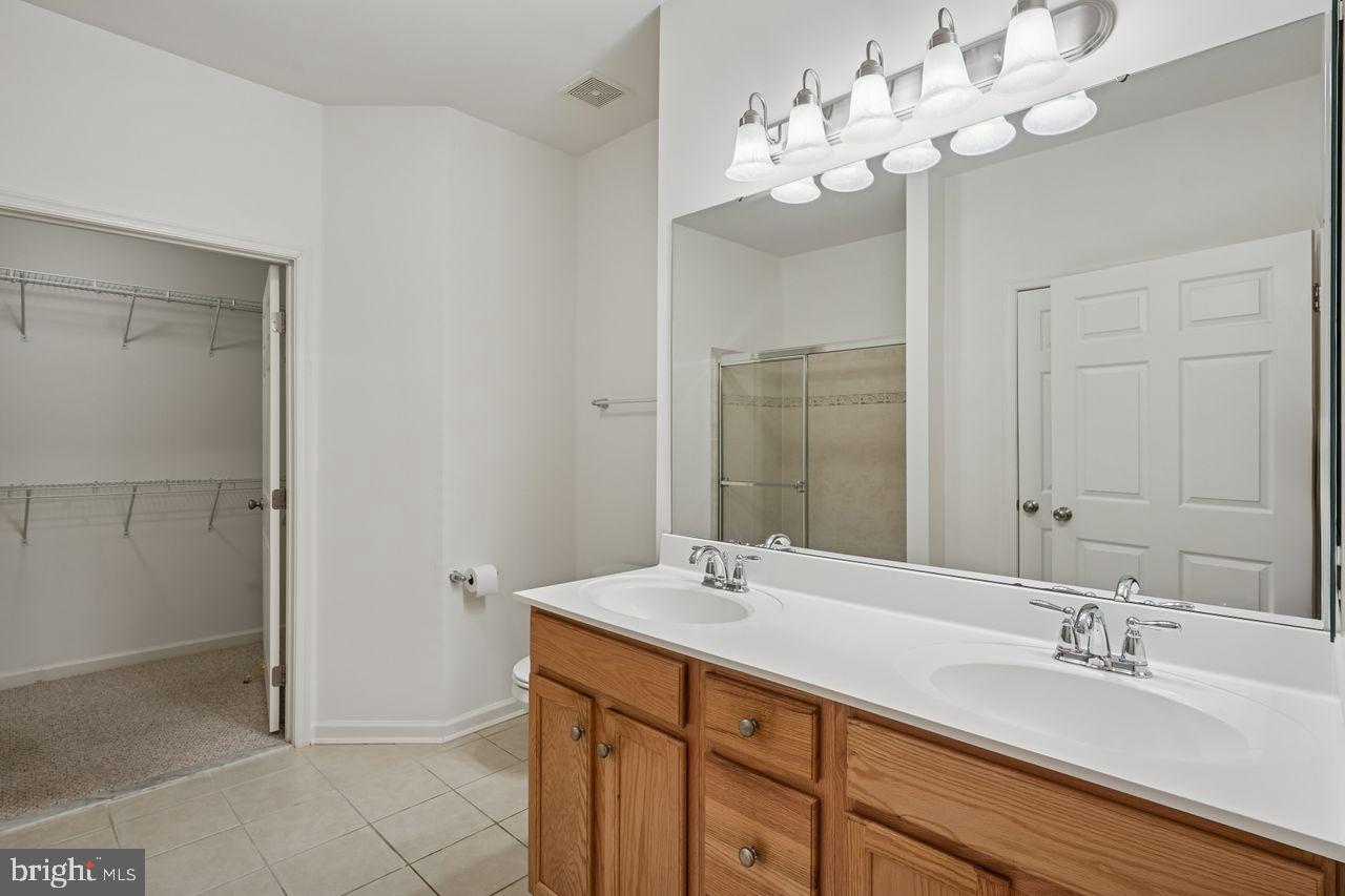 WINDHURST MANOR - Residential