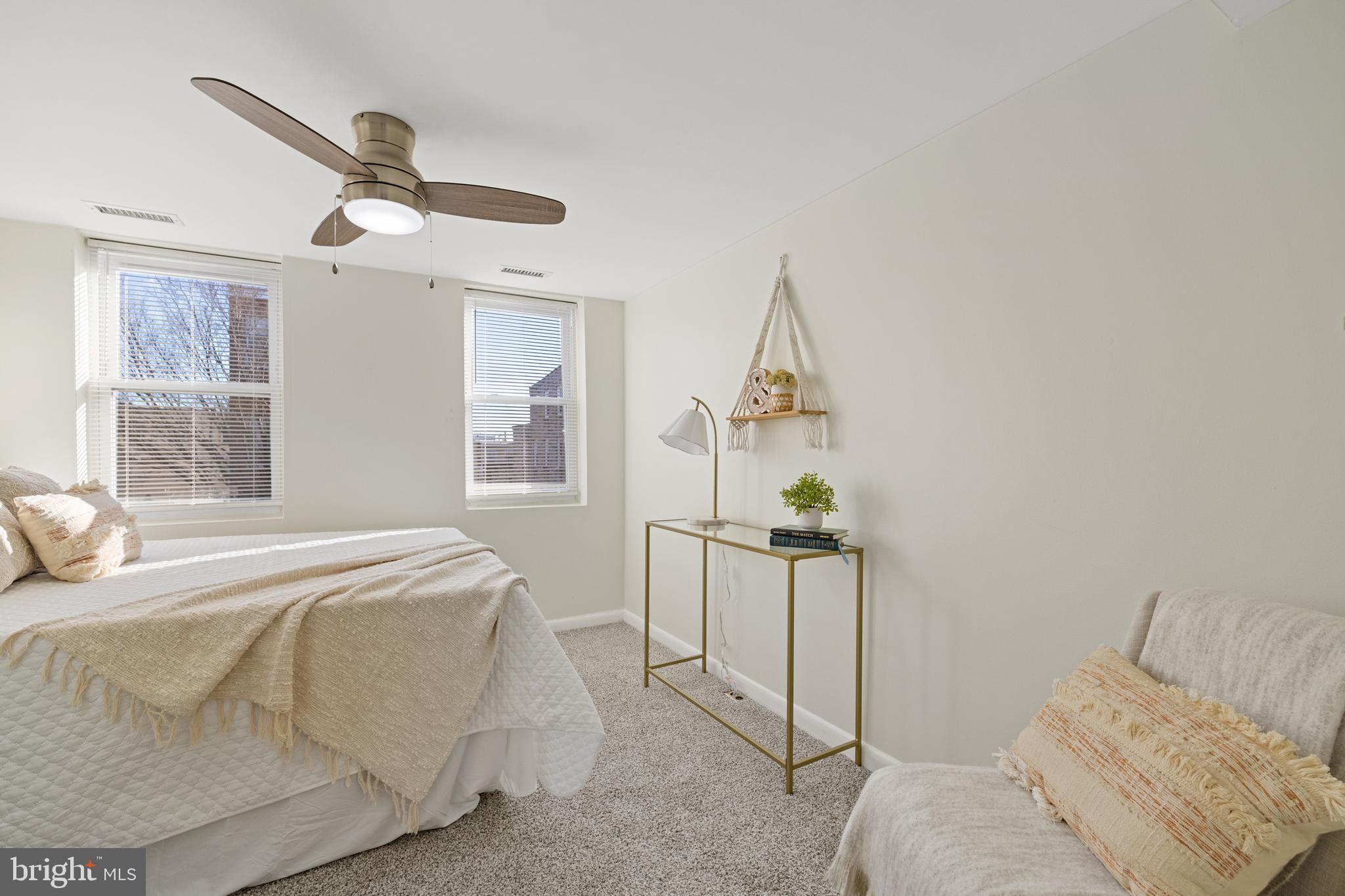 WASHINGTON VILLAGE - Residential