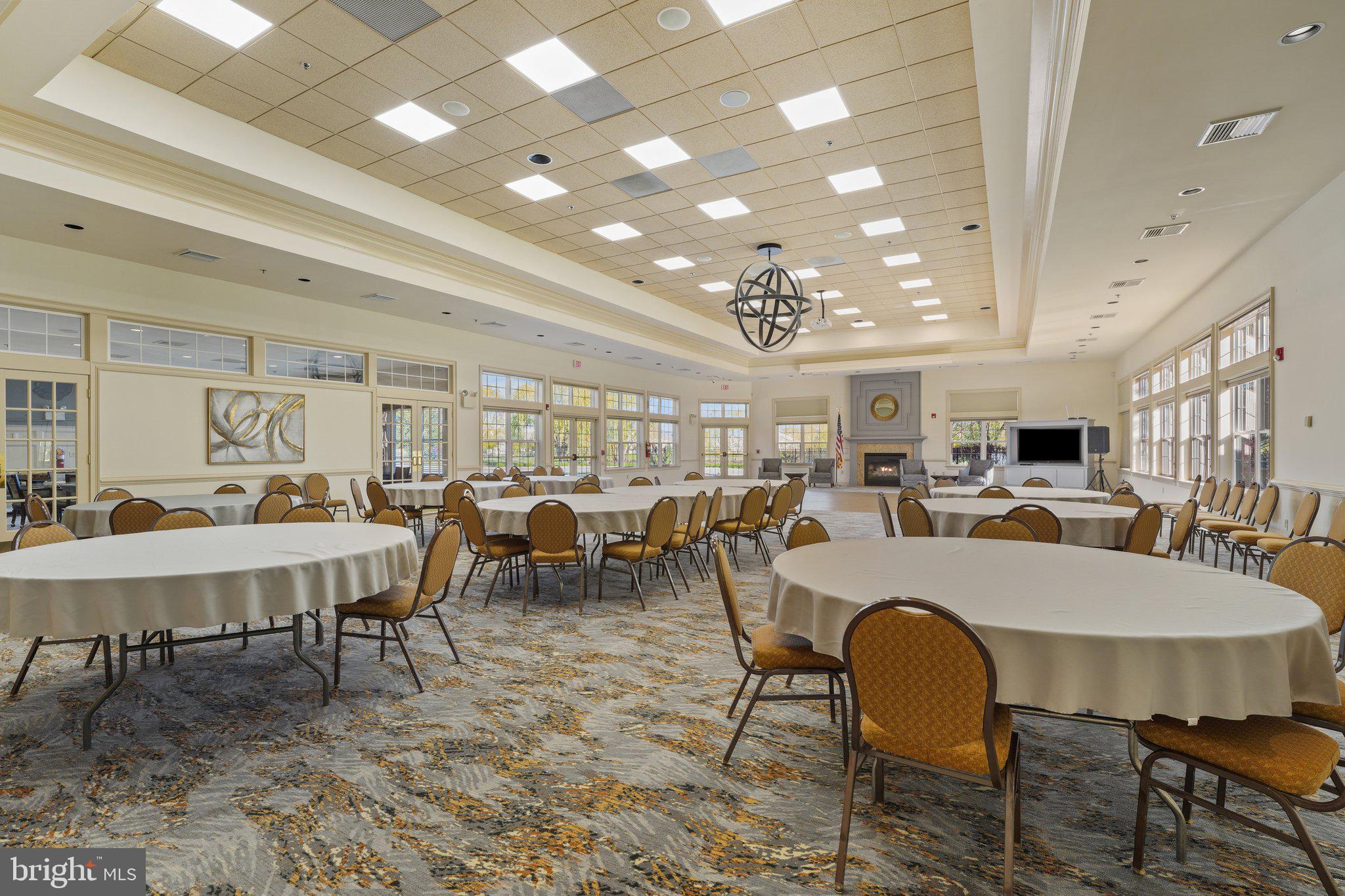 VILLAS AT SHADYBRO - Residential