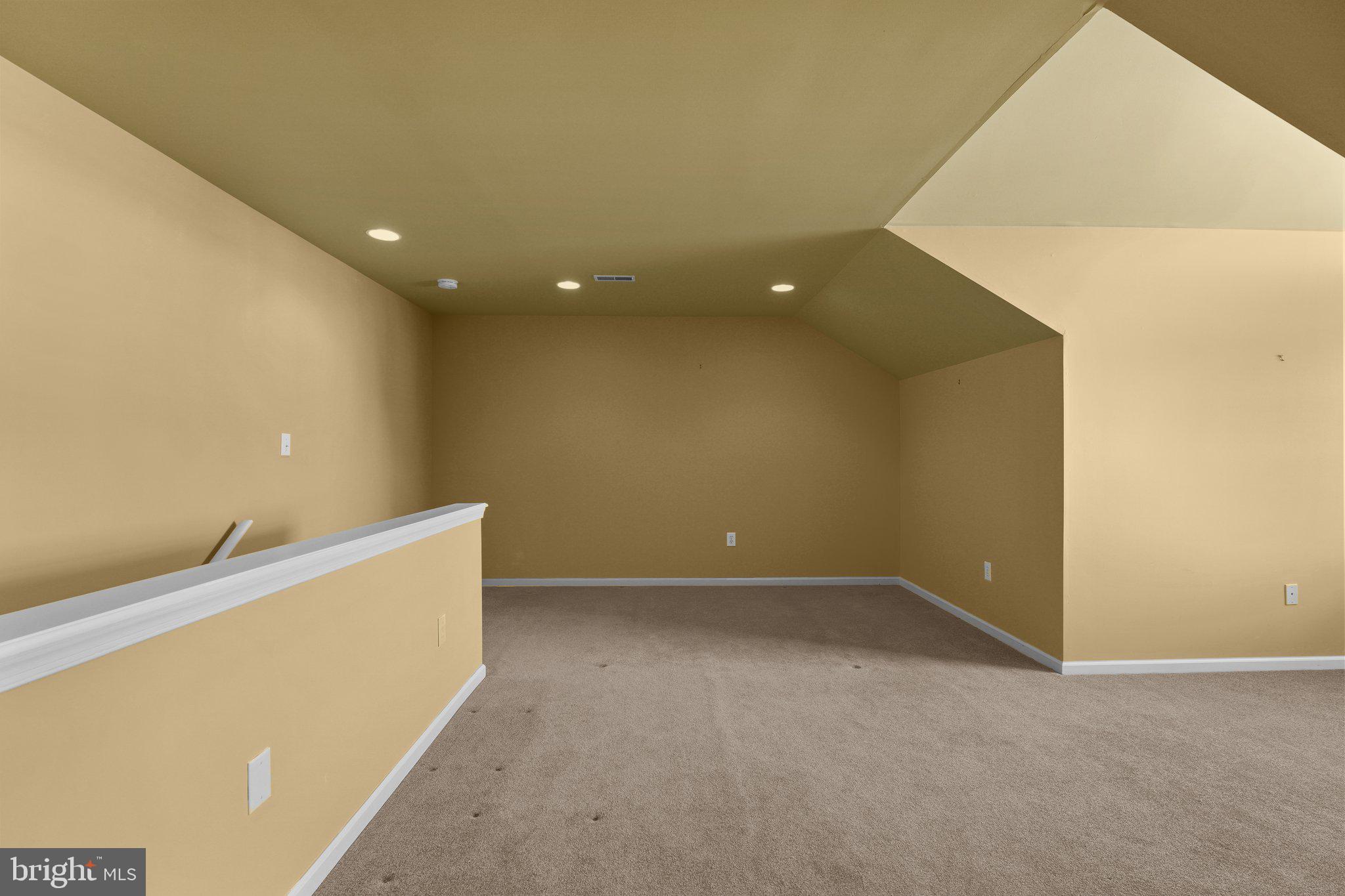 VILLAS AT SHADYBRO - Residential