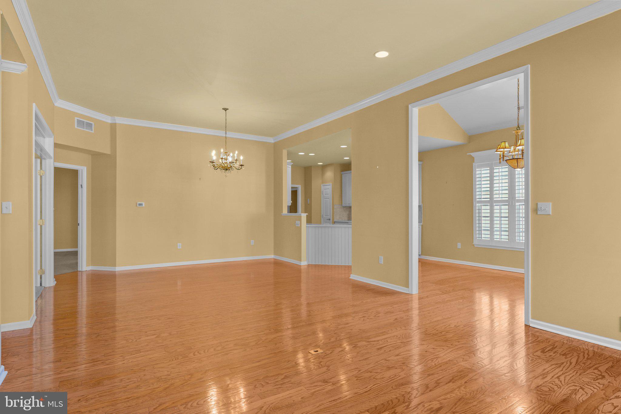 VILLAS AT SHADYBRO - Residential