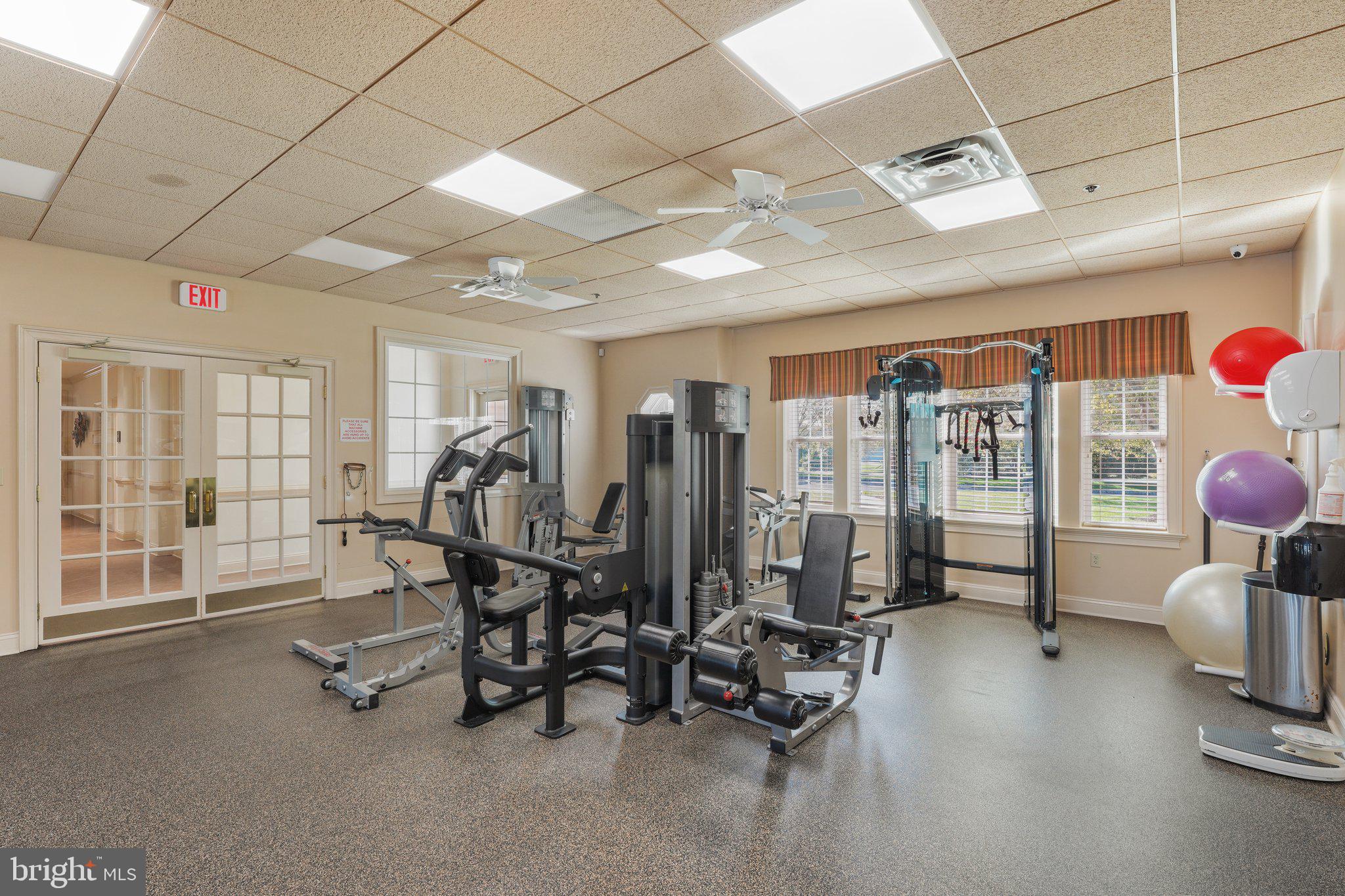 VILLAS AT SHADYBRO - Residential